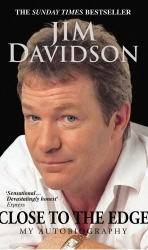 Book cover of Close to the Edge by Jim Davidson
