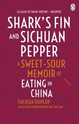 Book cover of Shark's Fin and Sichuan Pepper by Fuchsia Dunlop