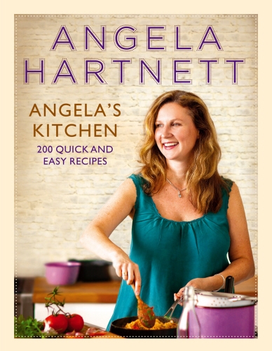Book cover of Angela's Kitchen by Angela Hartnett