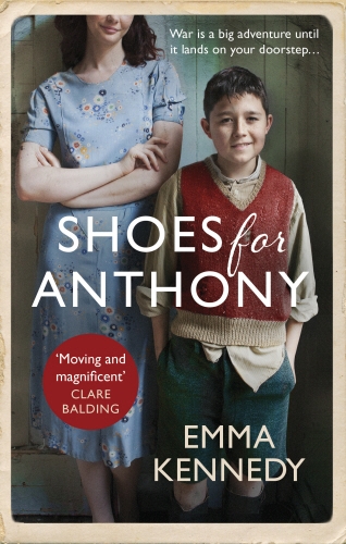 Book cover of Shoes for Anthony by Emma Kennedy