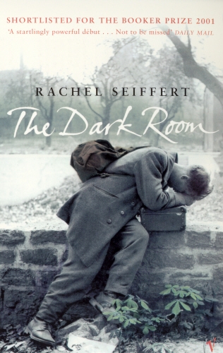 Book cover of The Dark Room by Rachel Seiffert