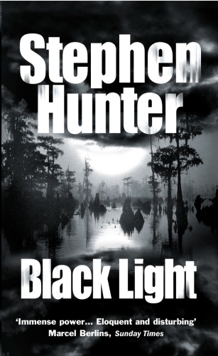 Book cover of Black Light by Stephen Hunter