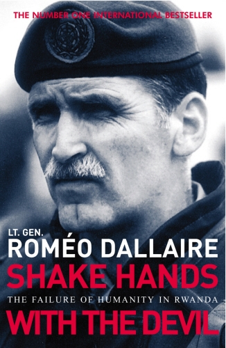 Book cover of Shake Hands With The Devil by Romeo Dallaire