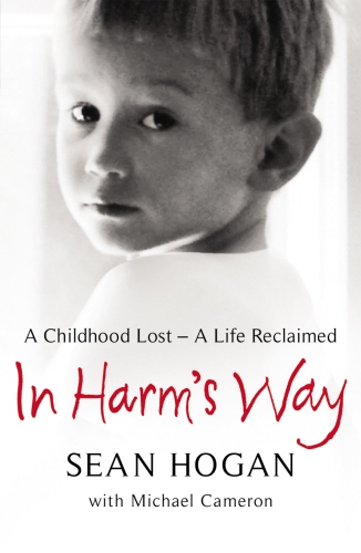 Book cover of In Harm's Way by Sean Hogan, Michael Cameron