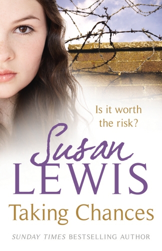 Book cover of Taking Chances by Susan Lewis