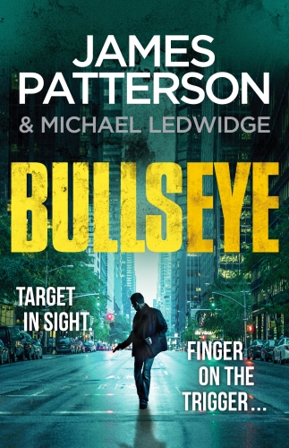 Book cover of Bullseye by James Patterson