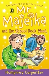 Book cover of Mr Majeika and the School Book Week by Humphrey Carpenter