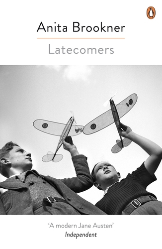 Book cover of Latecomers by Anita Brookner