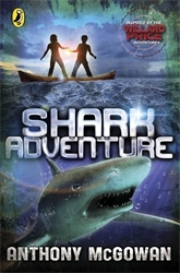 Book cover of Willard Price: Shark Adventure by Anthony McGowan