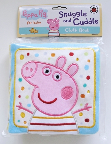 Book cover of Peppa Pig: Snuggle and Cuddle by Peppa Pig
