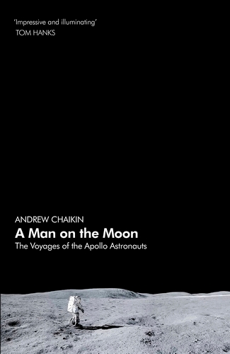 Book cover of A Man on the Moon by Andrew Chaikin