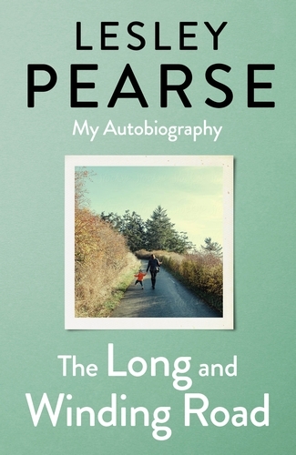 Book cover of The Long and Winding Road by Lesley Pearse