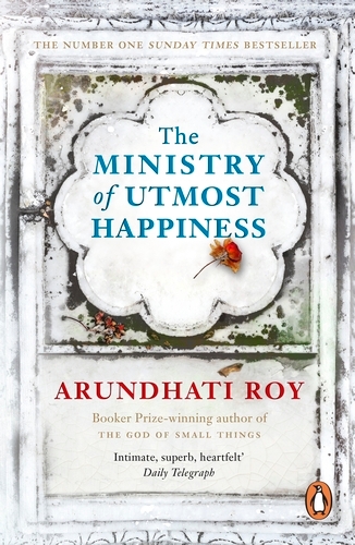 Book cover of The Ministry of Utmost Happiness by Arundhati Roy