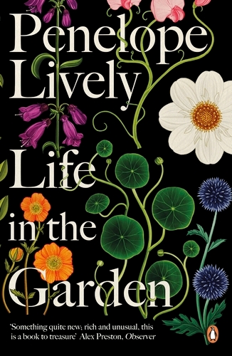 Book cover of Life in the Garden by Penelope Lively