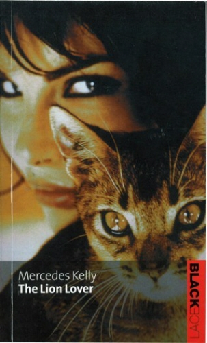 Book cover of The Lion Lover by Mercedes Kelly