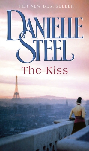 Book cover of The Kiss by Danielle Steel