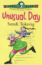 Book cover of Unusual Day by Sandi Toksvig