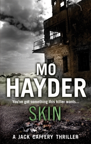 Book cover of Skin by Mo Hayder