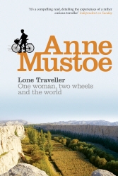 Book cover of Lone Traveller by Anne Mustoe