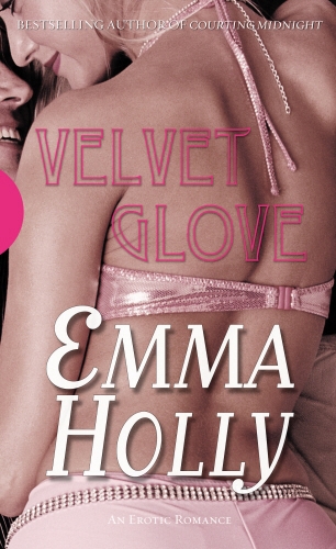 Book cover of Velvet Glove by Emma Holly