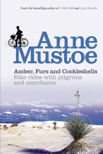 Book cover of Amber, Furs and Cockleshells by Anne Mustoe