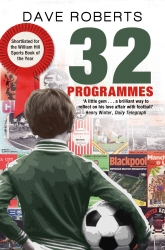 Book cover of 32 Programmes by Dave Roberts