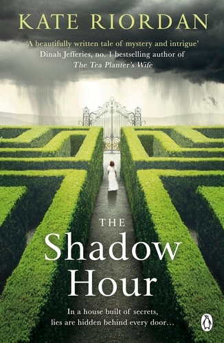 Book cover of The Shadow Hour by Kate Riordan