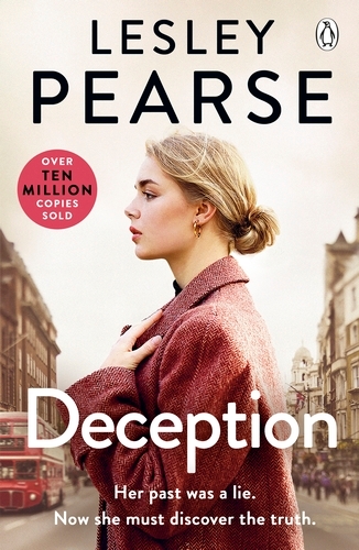 Book cover of Deception by Lesley Pearse