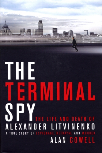 Book cover of The Terminal Spy by Alan Cowell