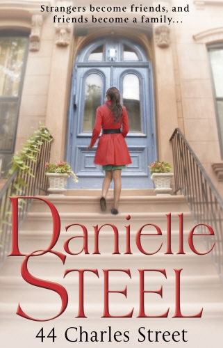 Book cover of 44 Charles Street by Danielle Steel