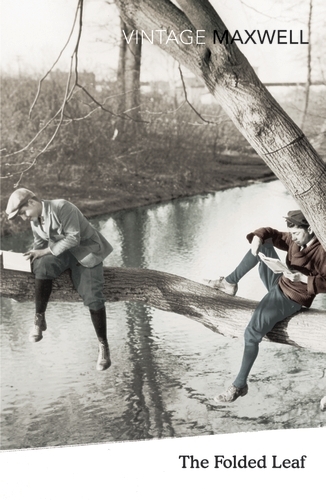 Book cover of The Folded Leaf by William Maxwell