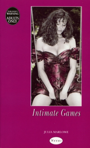Book cover of Intimate Games by Julia Marlowe