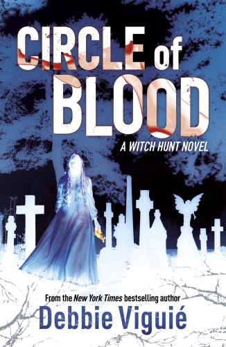 Book cover of Circle of Blood by Debbie Viguie
