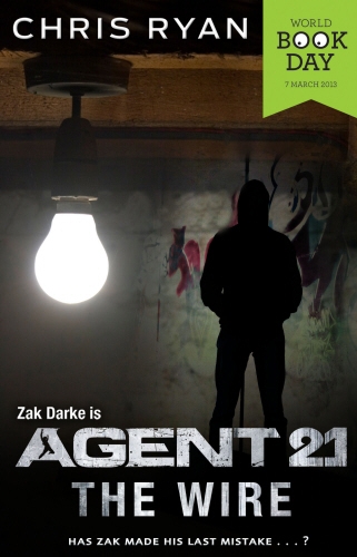 Book cover of Agent 21: The Wire by Chris Ryan