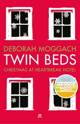 Book cover of Twin Beds by Deborah Moggach
