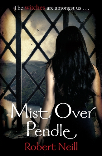 Book cover of Mist Over Pendle by Robert Neill