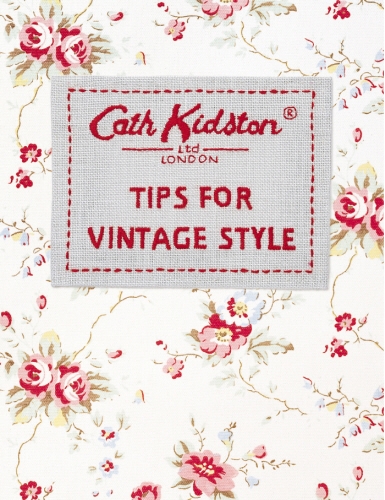 Book cover of Tips For Vintage Style by Cath Kidston