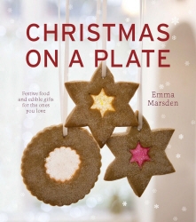 Book cover of Christmas on a Plate by Emma Marsden
