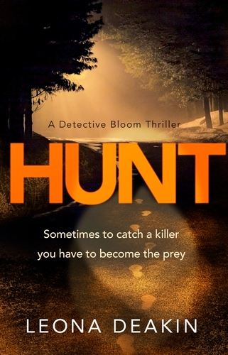 Book cover of Hunt by Leona Deakin