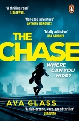 Book cover of The Chase by Ava Glass