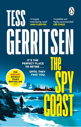 Book cover of The Spy Coast by Tess Gerritsen