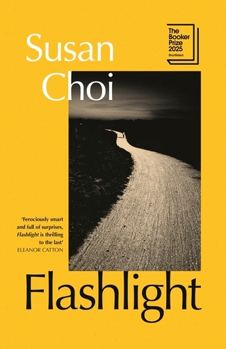 Book cover of Flashlight by Susan Choi