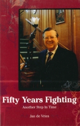 Book cover of Fifty Years Fighting by Jan de Vries