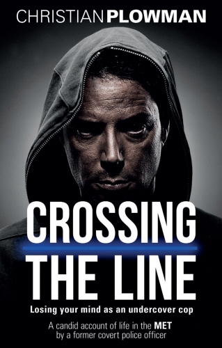 Book cover of Crossing the Line by Christian Plowman