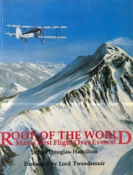 Book cover of Roof of the World by Lord James Douglas-Hamilton