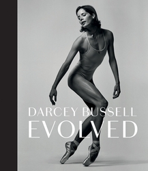 Book cover of Darcey Bussell: Evolved by Darcey Bussell