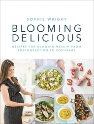 Book cover of Blooming Delicious by Sophie Wright