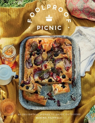Book cover of Foolproof Picnic by Marina Filippelli