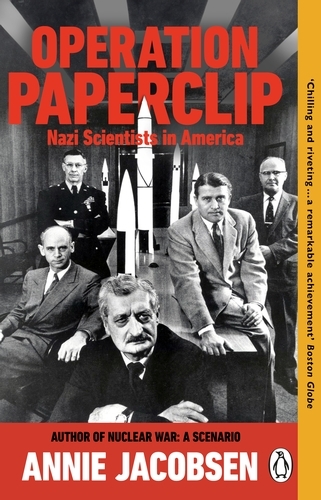 Book cover of Operation Paperclip by Annie Jacobsen