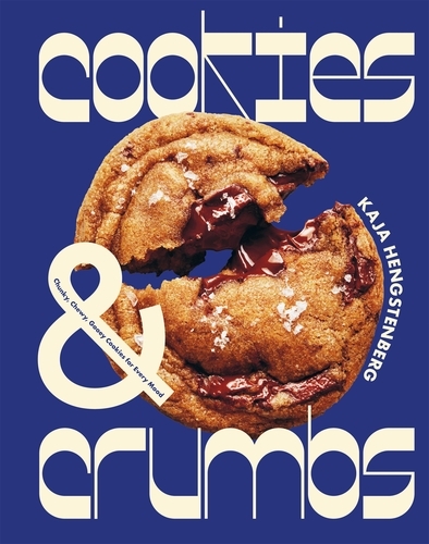 Book cover of Cookies & Crumbs by Kaja Hengstenberg